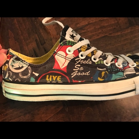 Converse with comic graphics - Picture 7 of 10